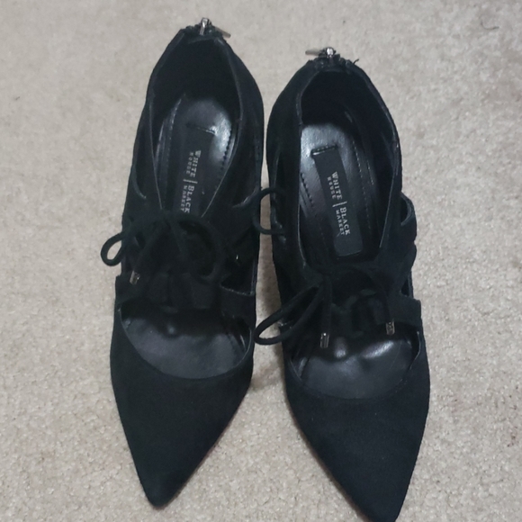 Heels - Picture 2 of 4